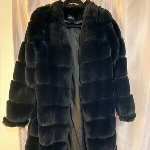 Pretty Little Thing Black Faux Fur Coat